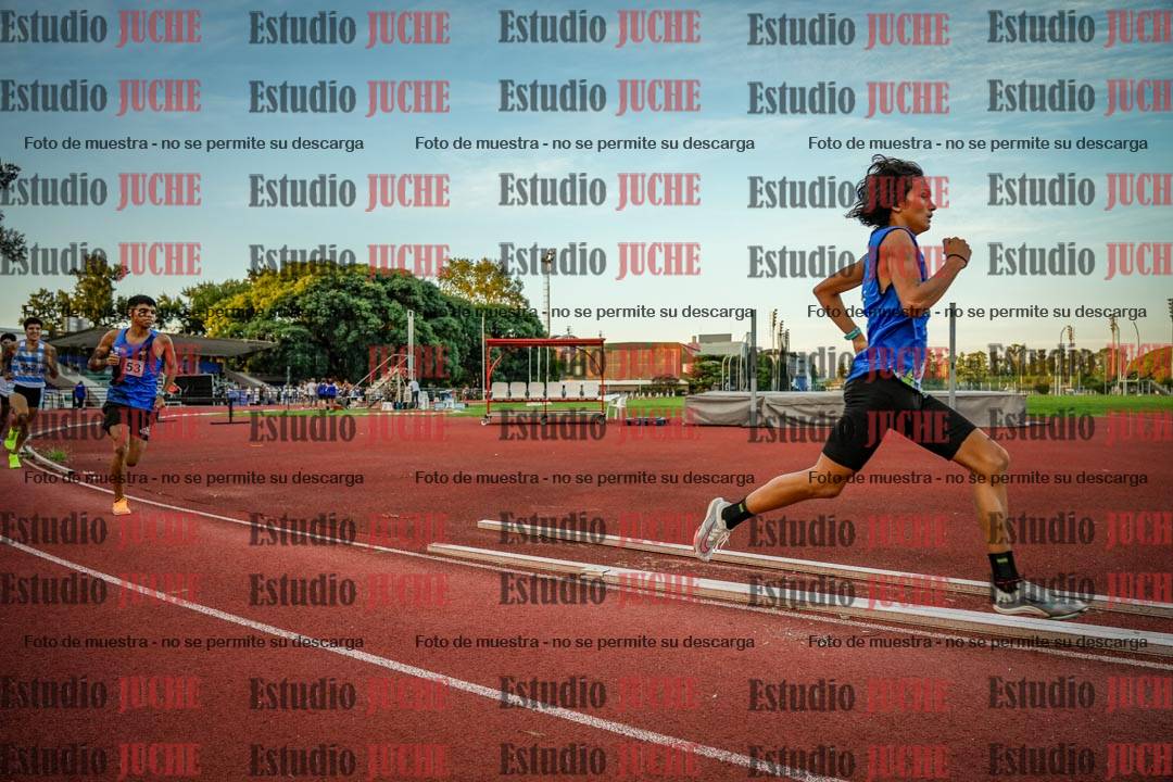 Fotos de los 1500 m llanos de varones