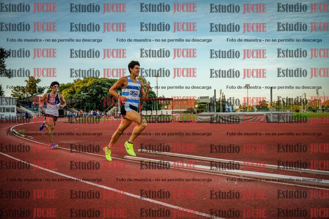 Fotos de los 1500 m llanos de varones