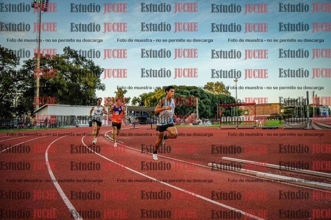 Fotos de los 1500 m llanos de varones