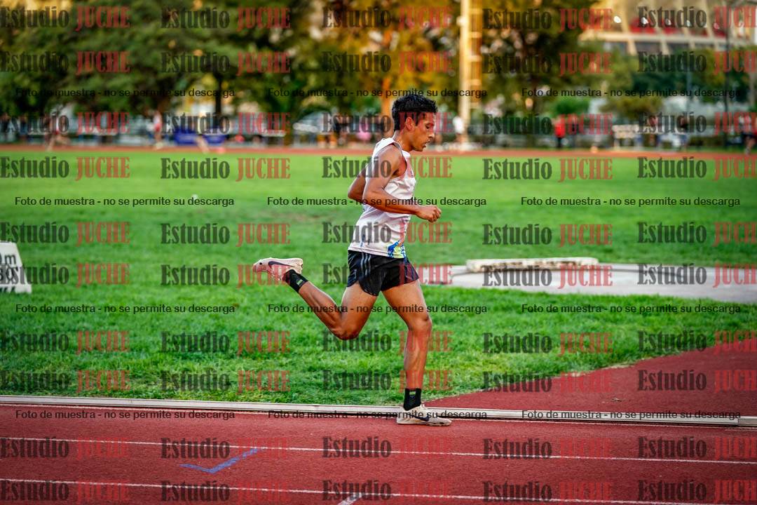 Fotos de los 1500 m llanos de varones