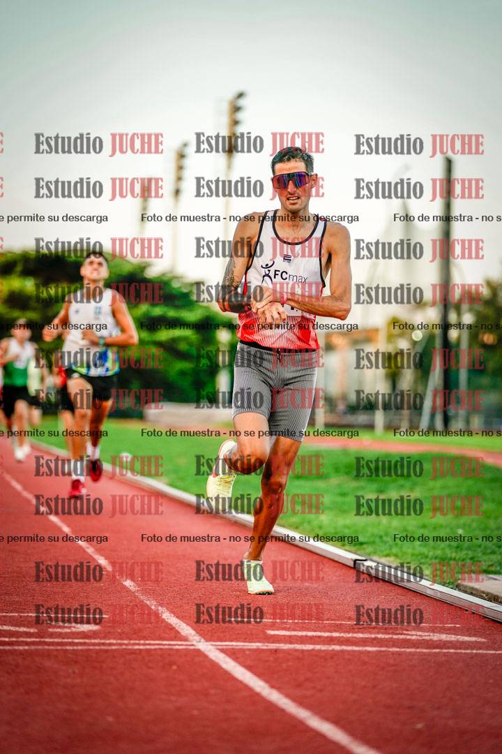Fotos de los 1500 m llanos de varones