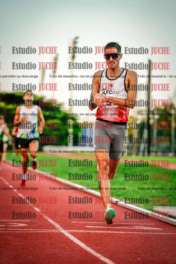 Fotos de los 1500 m llanos de varones