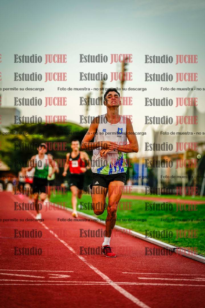 Fotos de los 1500 m llanos de varones