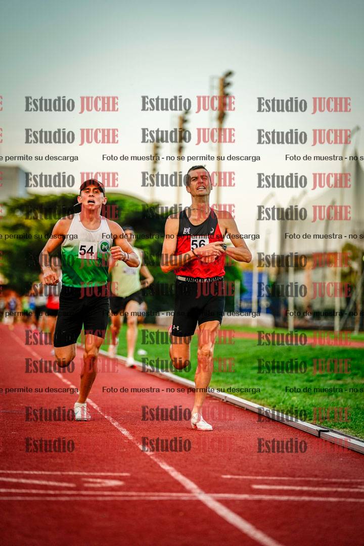 Fotos de los 1500 m llanos de varones