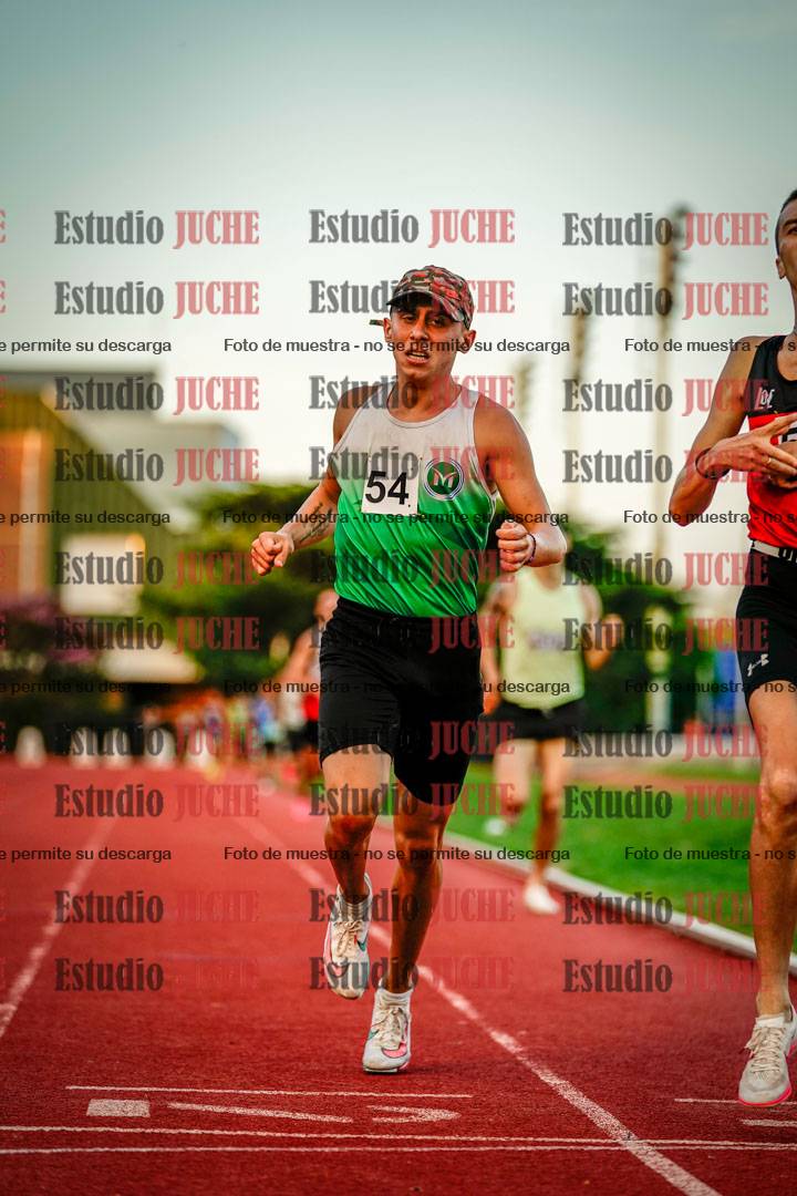 Fotos de los 1500 m llanos de varones
