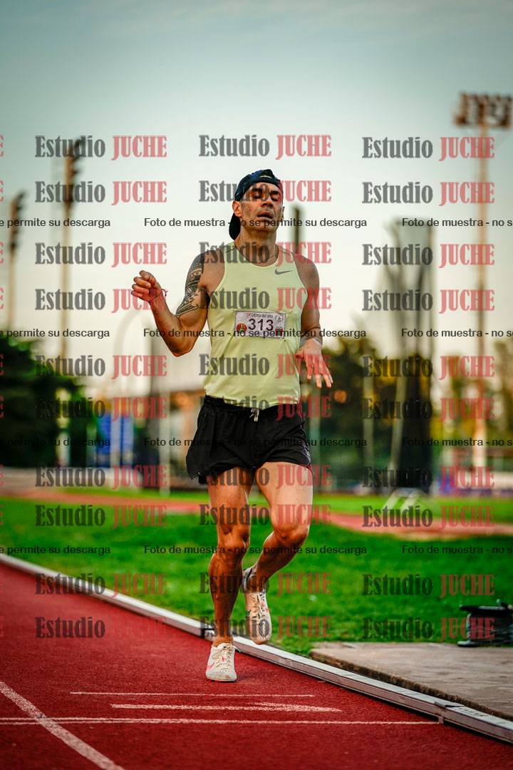 Fotos de los 1500 m llanos de varones