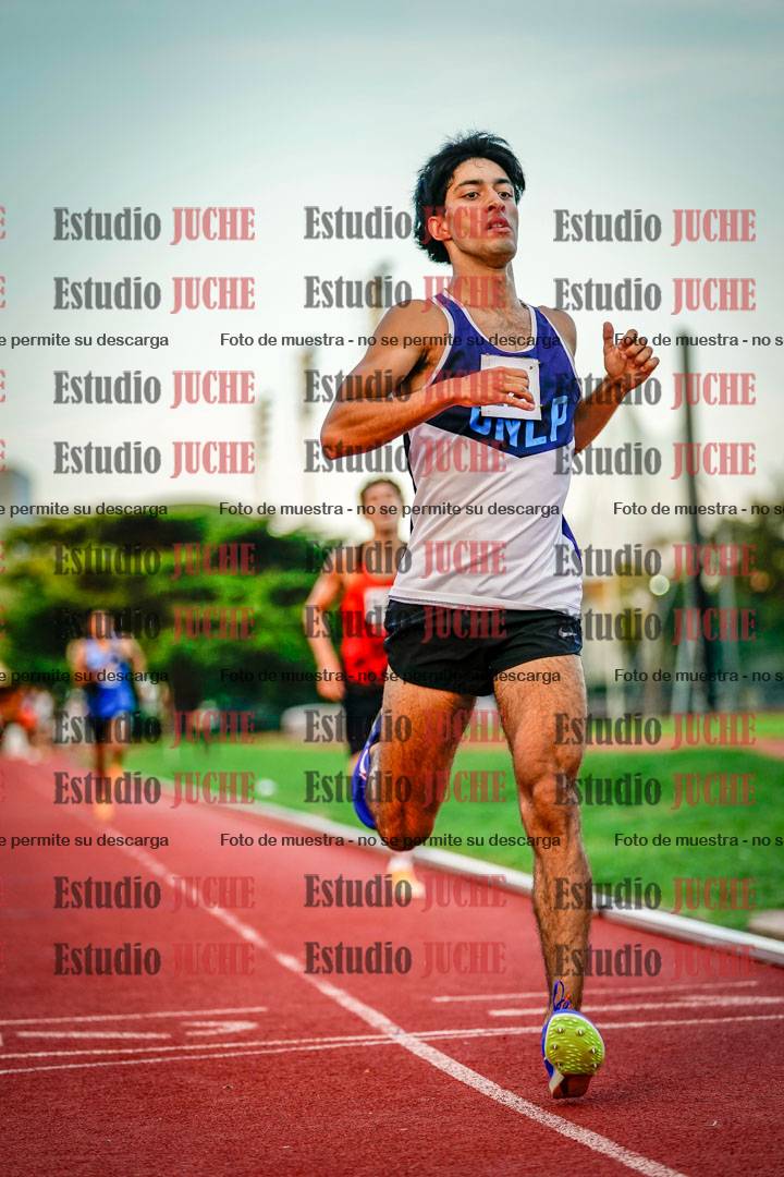 Fotos de los 1500 m llanos de varones
