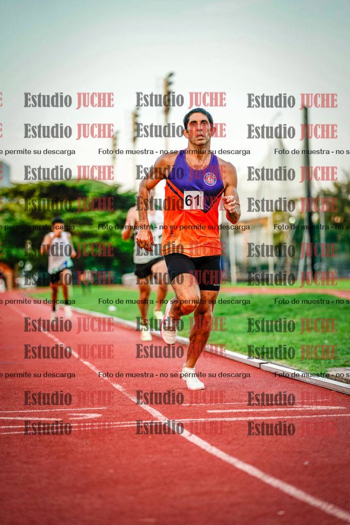 Fotos de los 1500 m llanos de varones