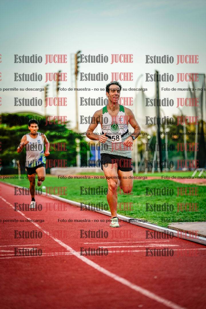 Fotos de los 1500 m llanos de varones