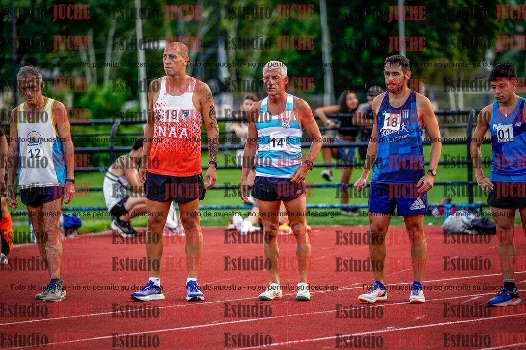 Fotos de los 1500 m llanos de varones