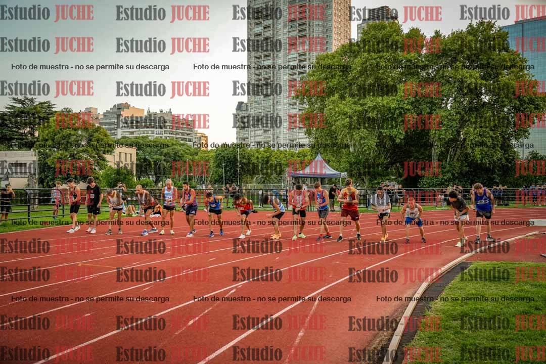 Fotos de los 1500 m llanos de varones