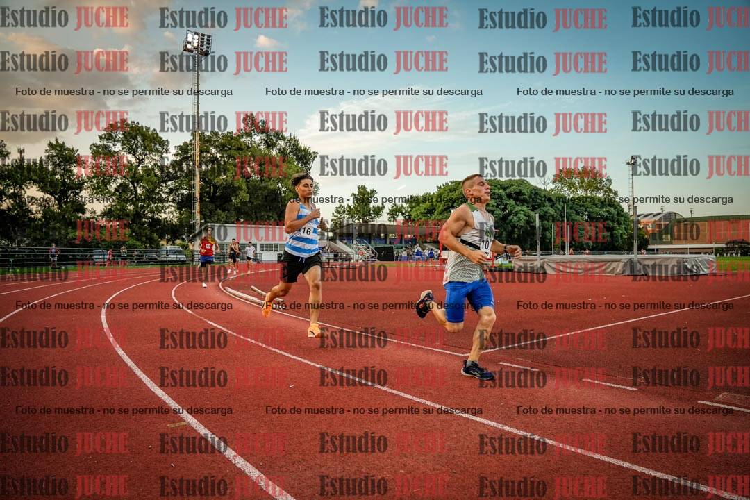 Fotos de los 1500 m llanos de varones