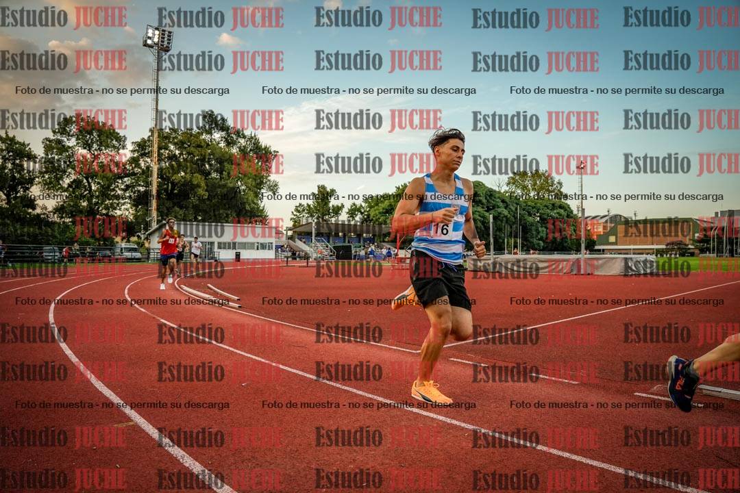 Fotos de los 1500 m llanos de varones