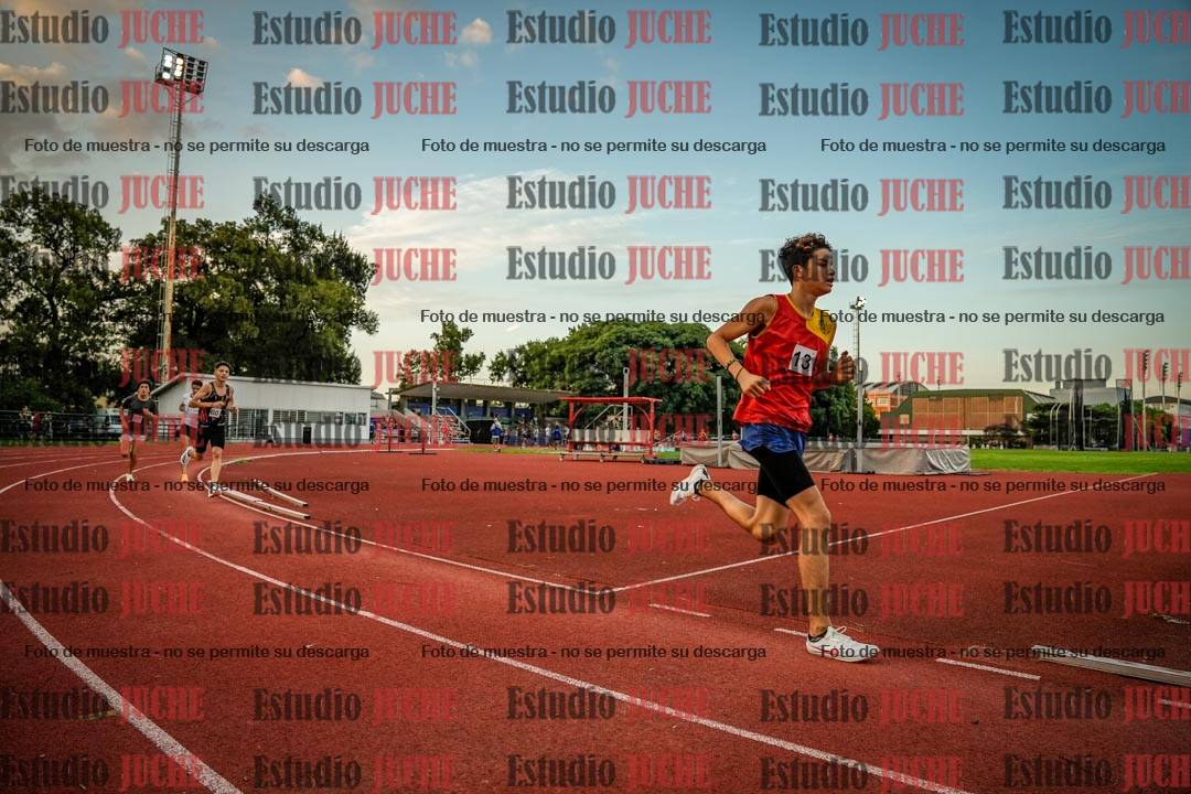 Fotos de los 1500 m llanos de varones