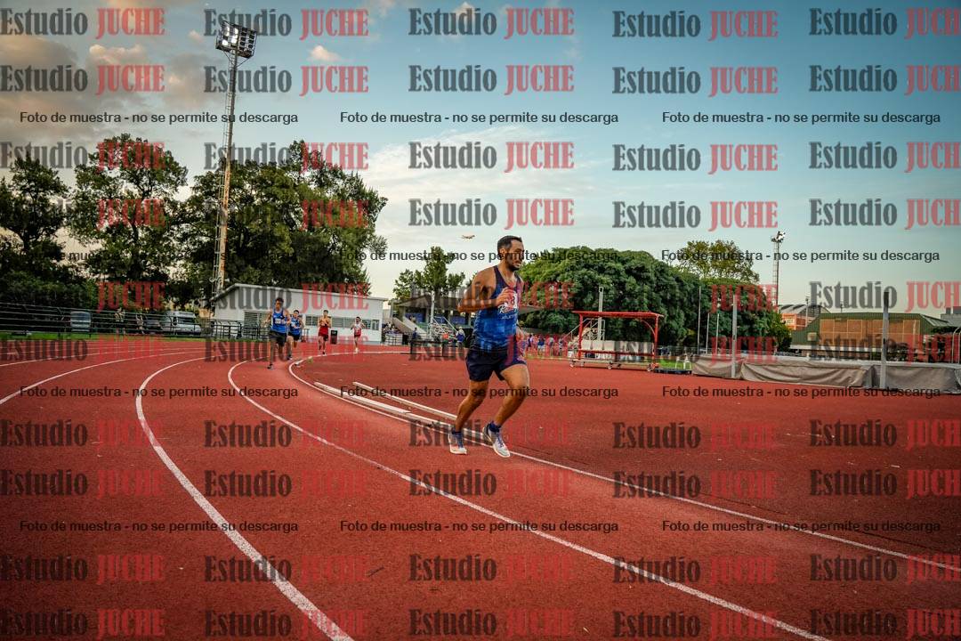 Fotos de los 1500 m llanos de varones