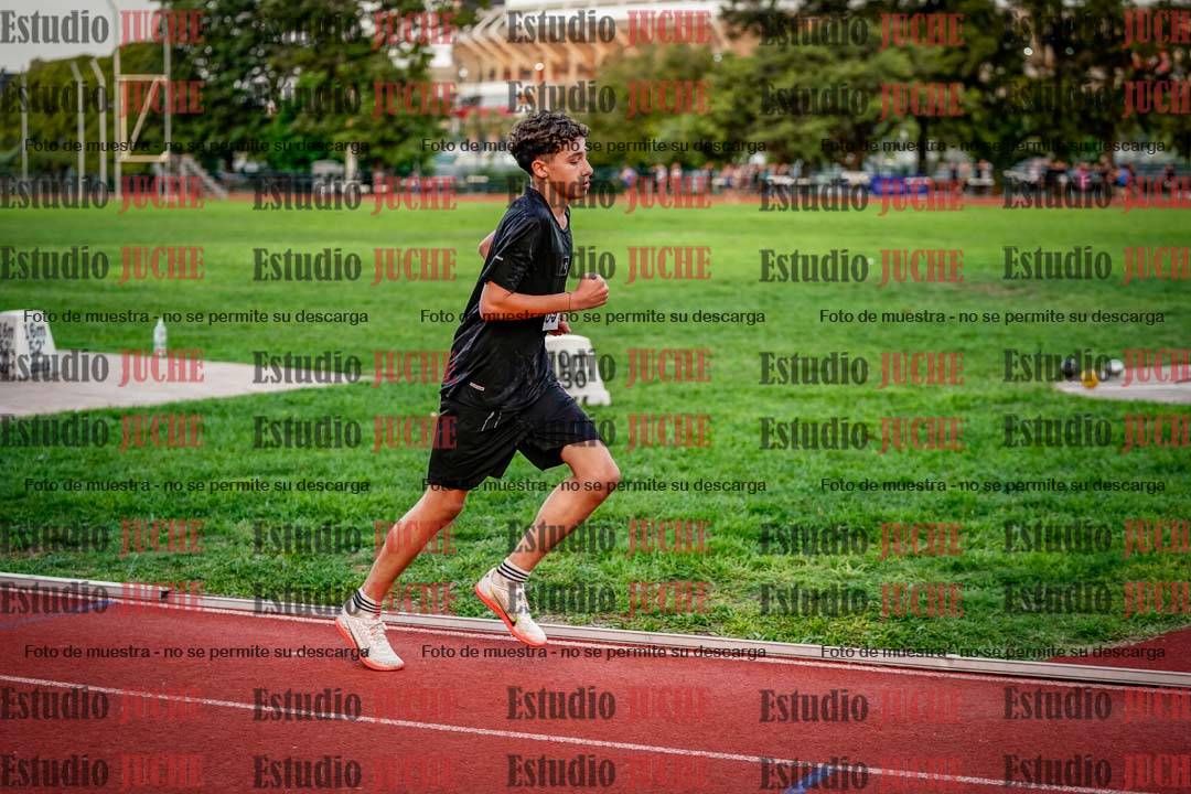 Fotos de los 1500 m llanos de varones