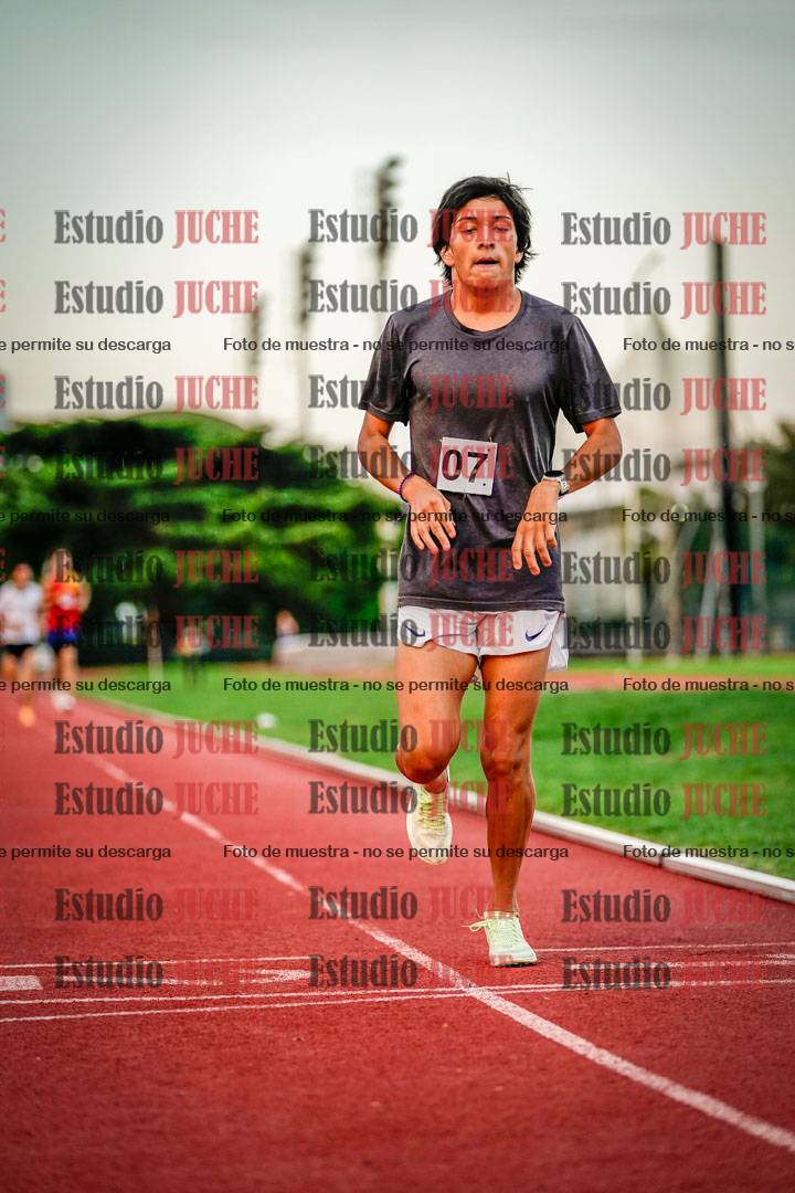 Fotos de los 1500 m llanos de varones