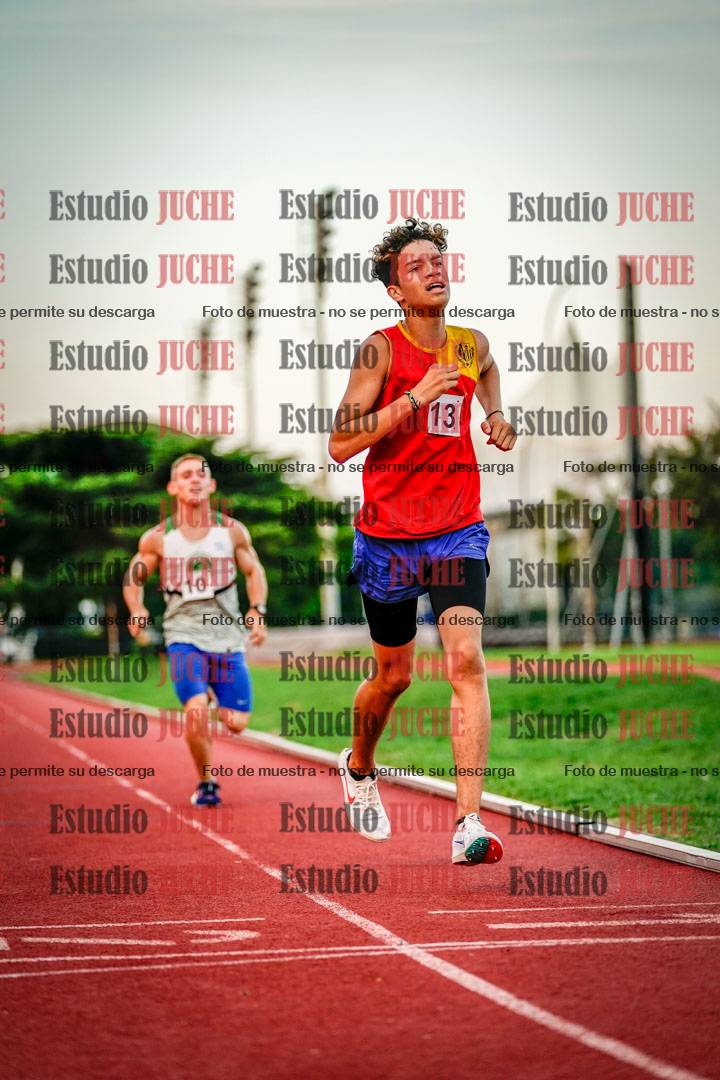 Fotos de los 1500 m llanos de varones
