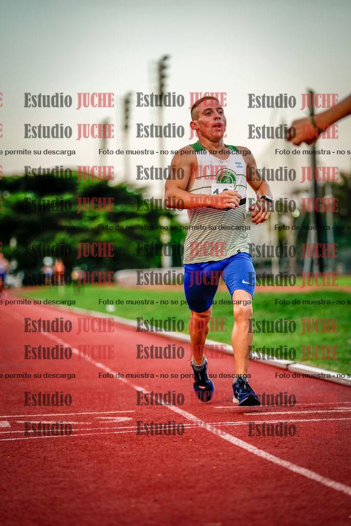 Fotos de los 1500 m llanos de varones