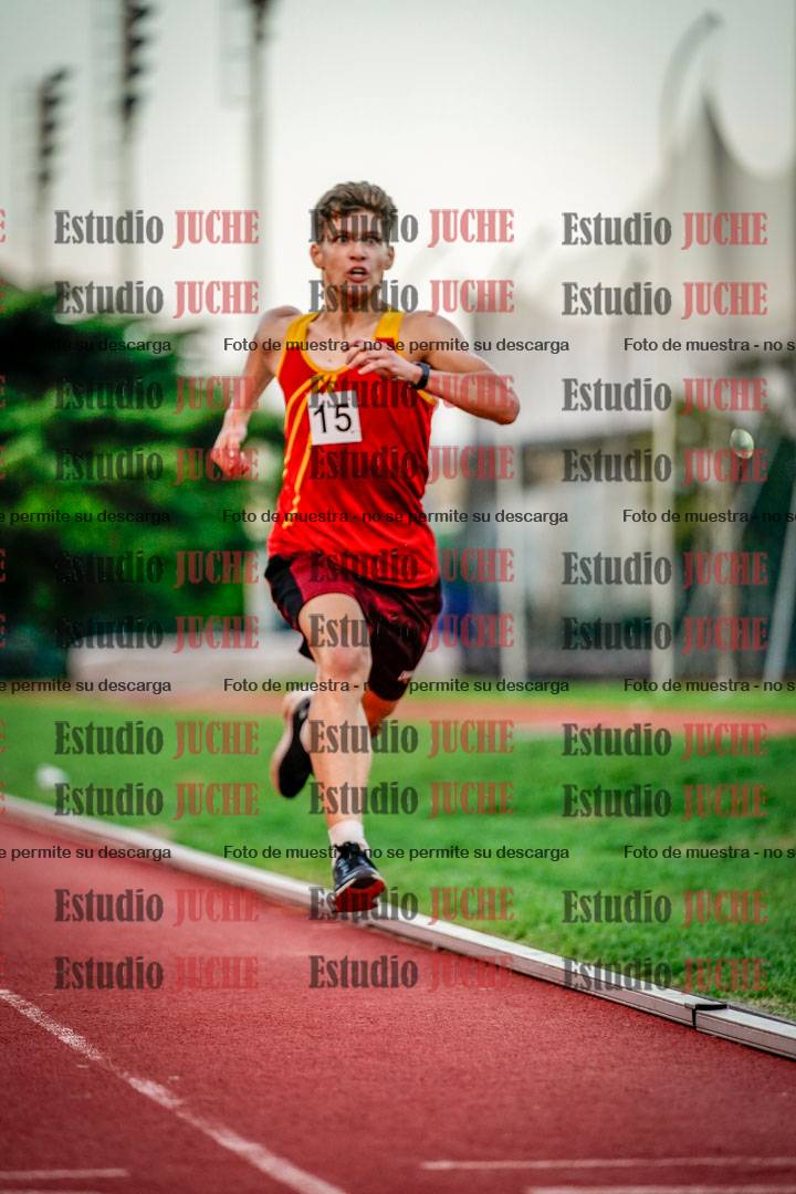 Fotos de los 1500 m llanos de varones