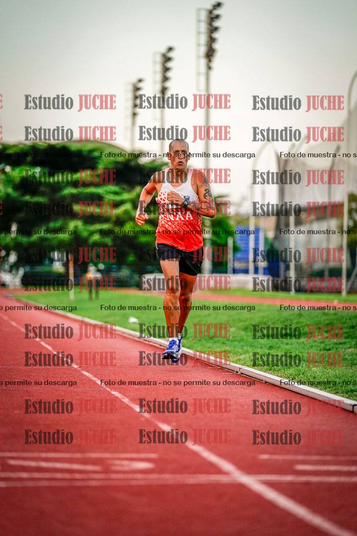 Fotos de los 1500 m llanos de varones