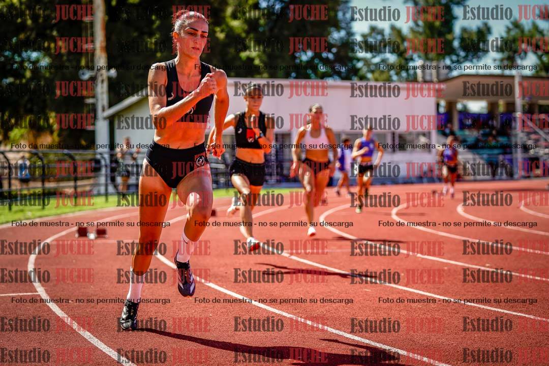 Fotos de los 400 m con vallas de mujeres