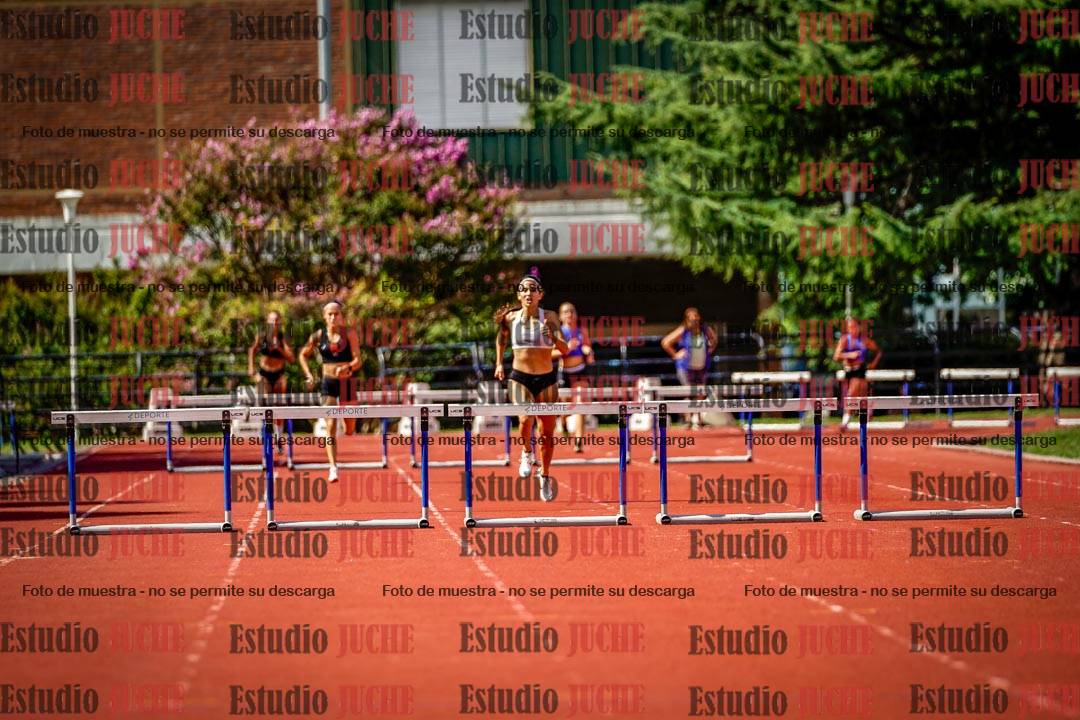 Fotos de los 400 m con vallas de mujeres