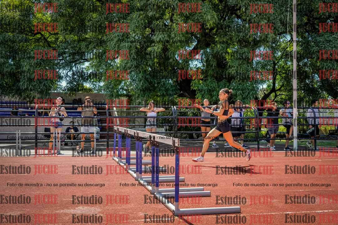 Fotos de los 400 m con vallas de mujeres