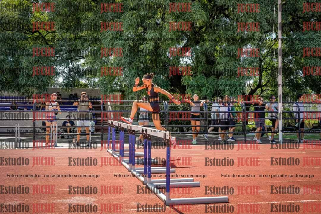 Fotos de los 400 m con vallas de mujeres