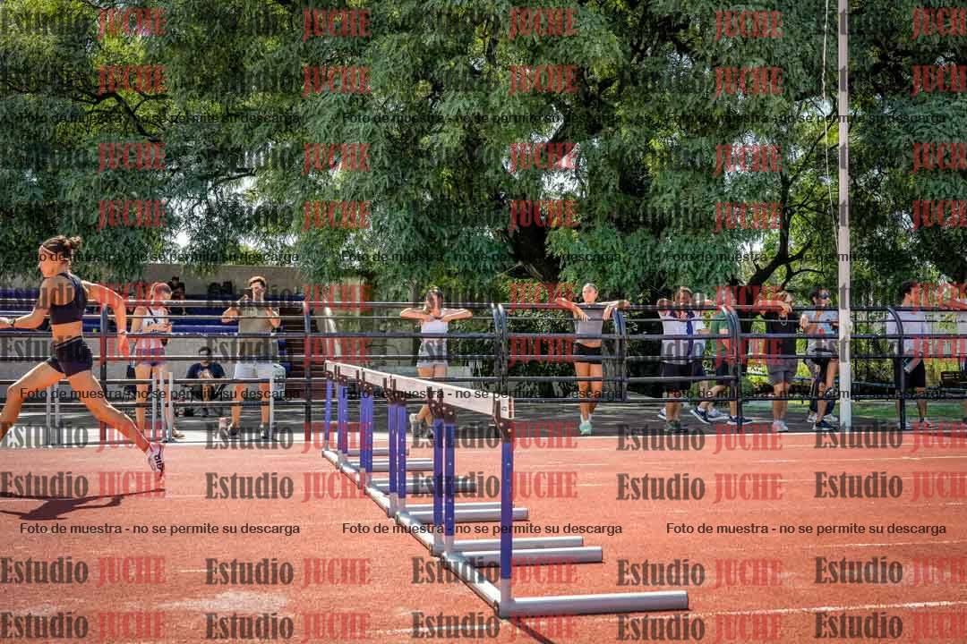 Fotos de los 400 m con vallas de mujeres