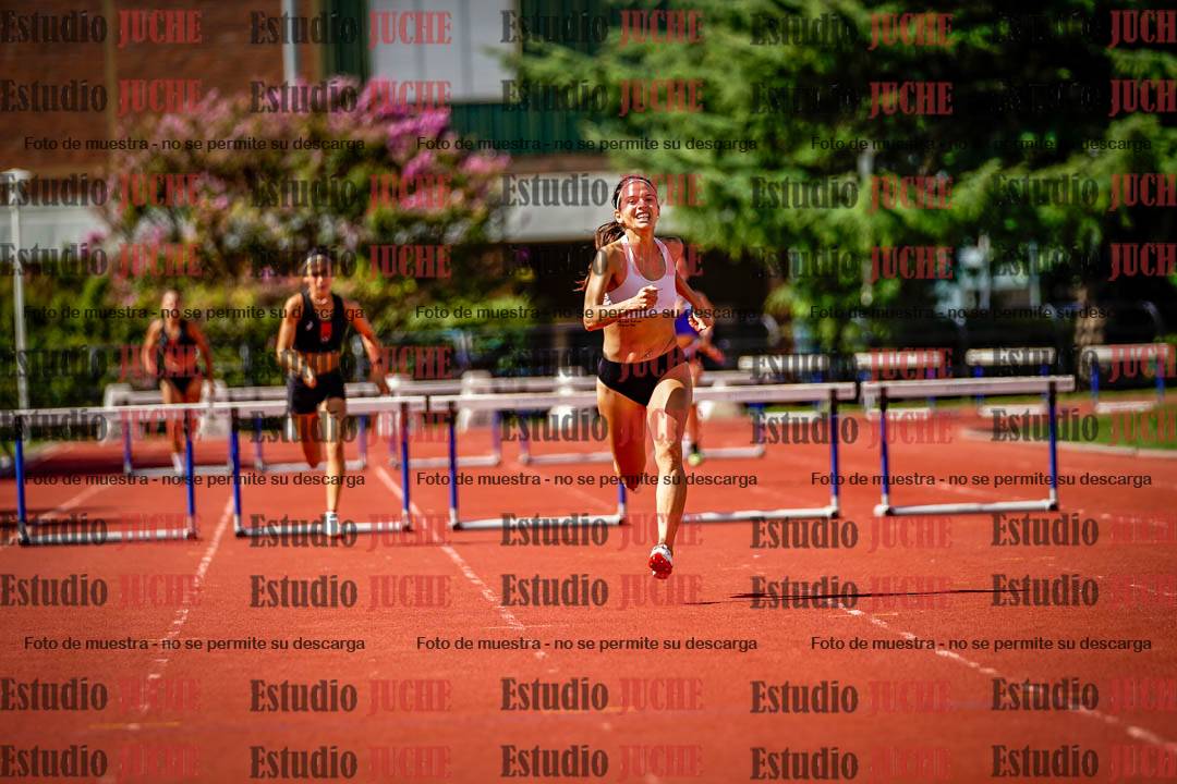 Fotos de los 400 m con vallas de mujeres
