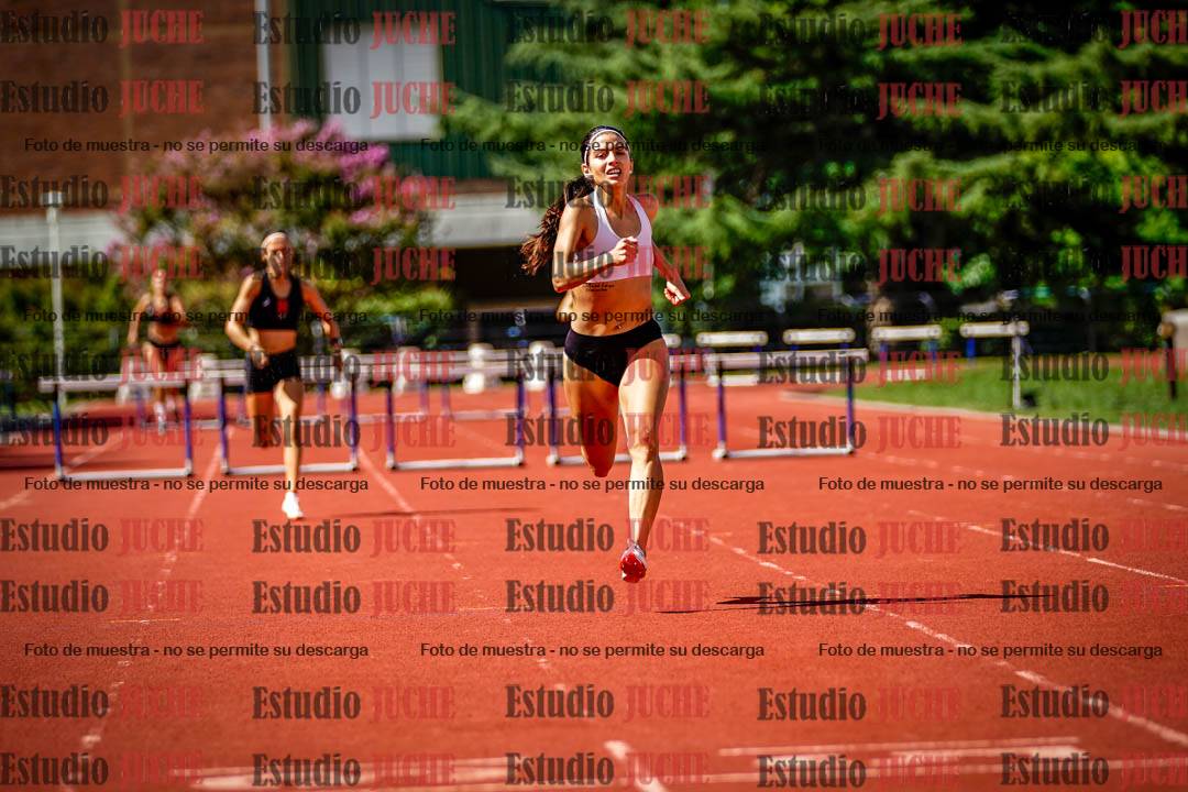 Fotos de los 400 m con vallas de mujeres