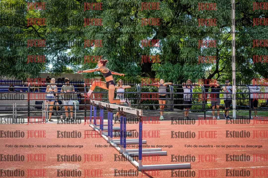 Fotos de los 400 m con vallas de mujeres