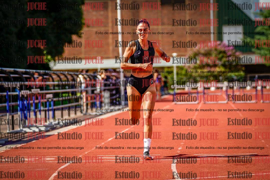 Fotos de los 400 m con vallas de mujeres