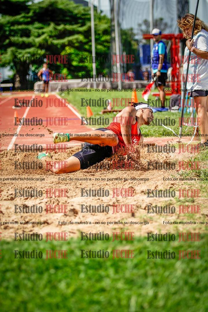 Fotos del salto triple de mujeres y varones