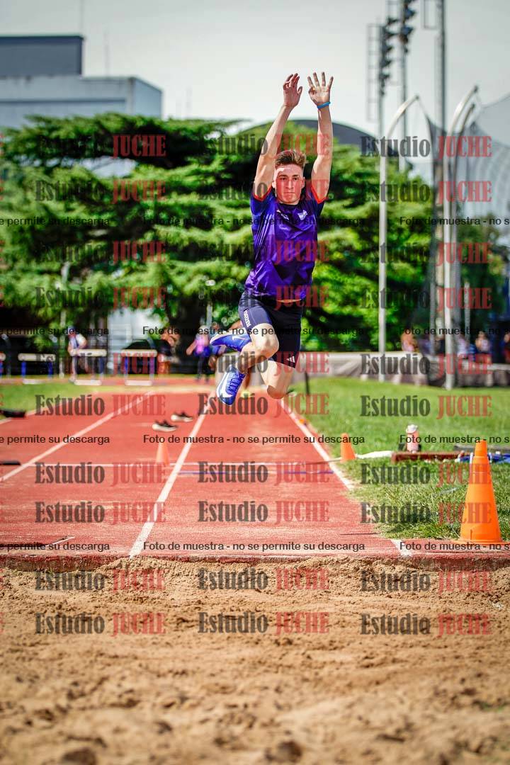 Fotos del salto triple de mujeres y varones
