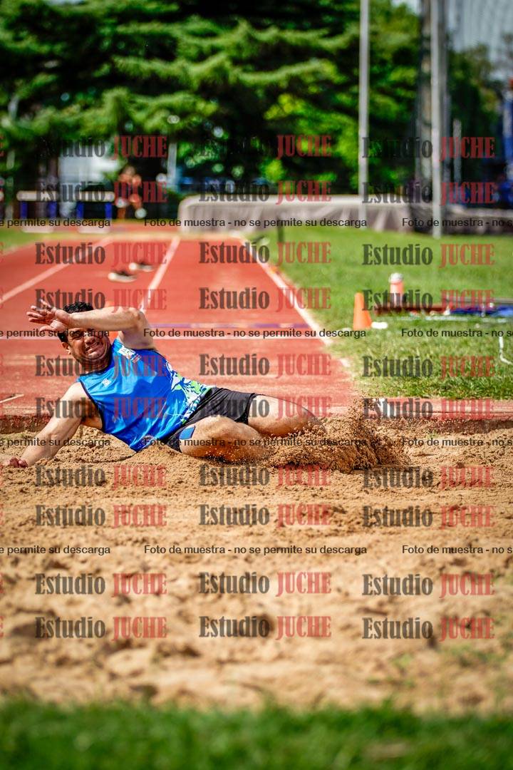 Fotos del salto triple de mujeres y varones