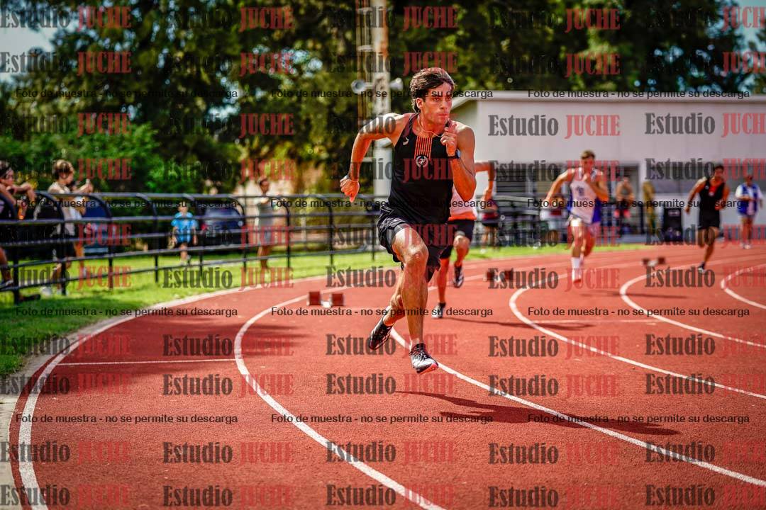 Fotos de los 400 m con vallas de varones