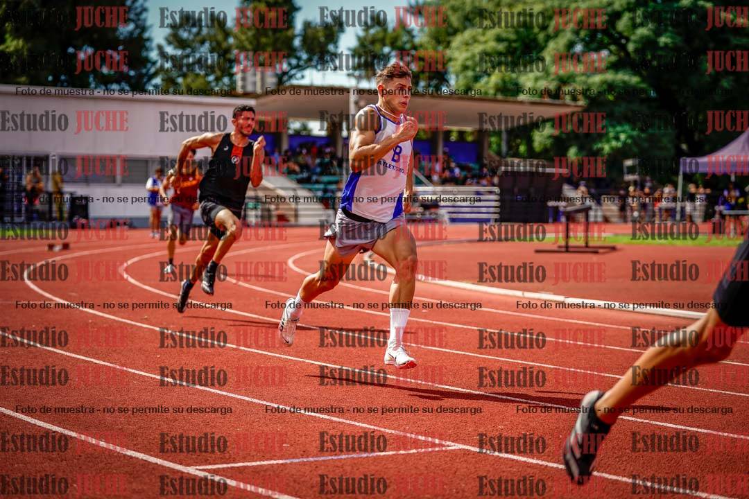 Fotos de los 400 m con vallas de varones