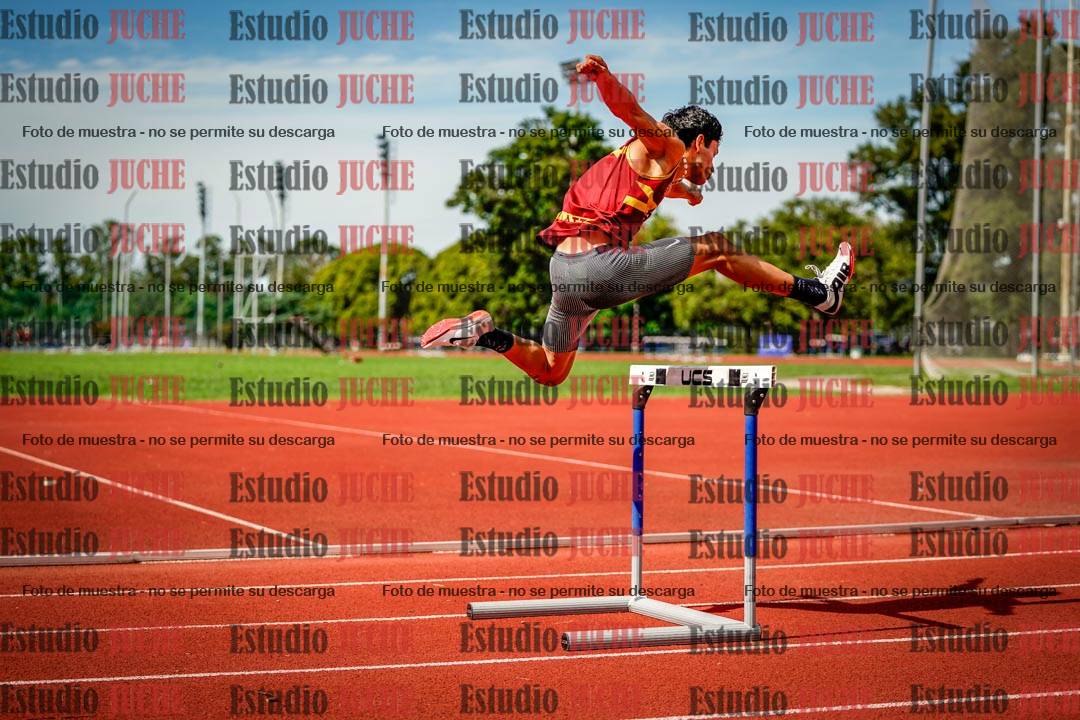 Fotos de los 400 m con vallas de varones