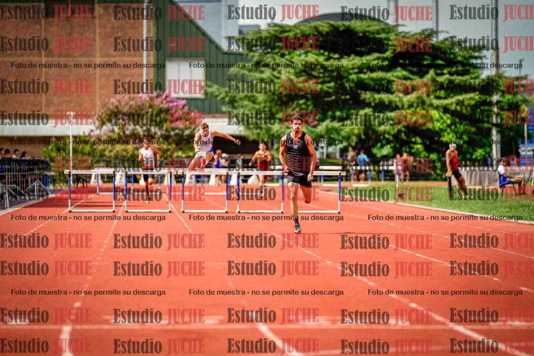 Fotos de los 400 m con vallas de varones