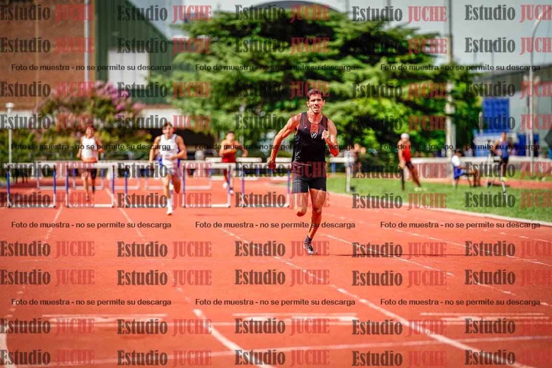 Fotos de los 400 m con vallas de varones