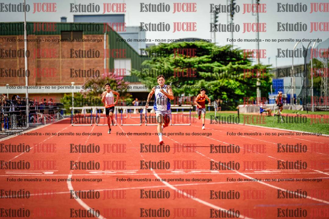 Fotos de los 400 m con vallas de varones
