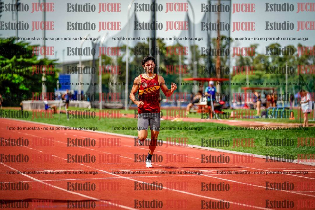 Fotos de los 400 m con vallas de varones