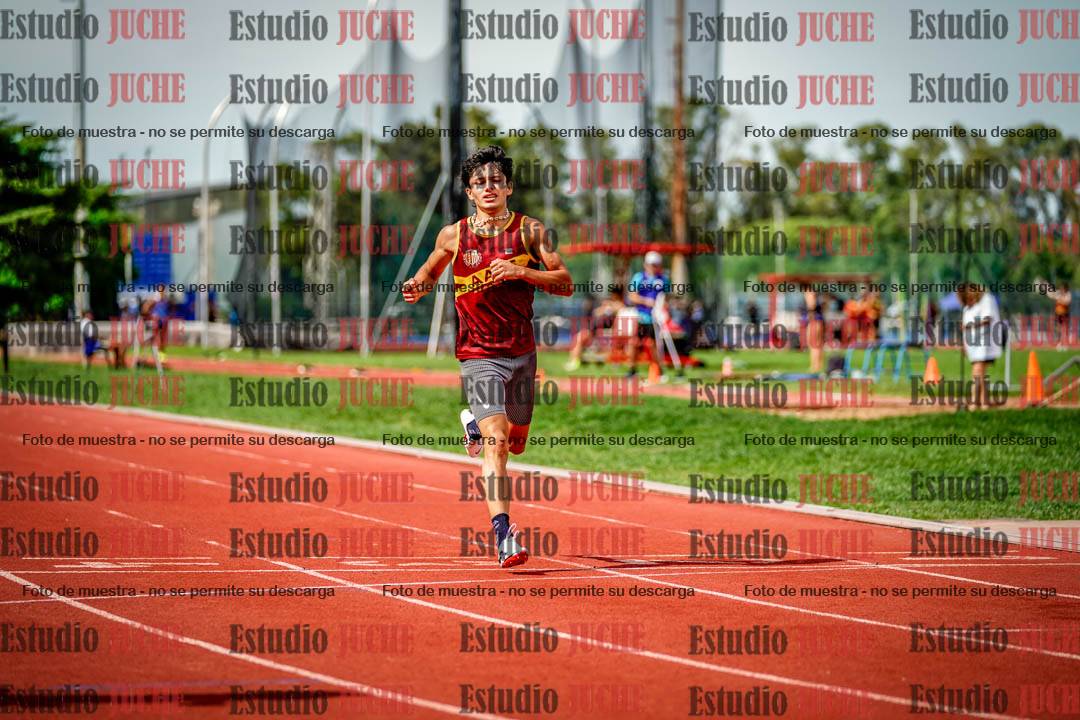 Fotos de los 400 m con vallas de varones