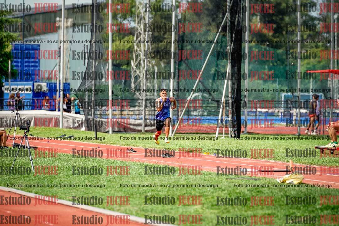 Fotos del salto triple de mujeres y varones