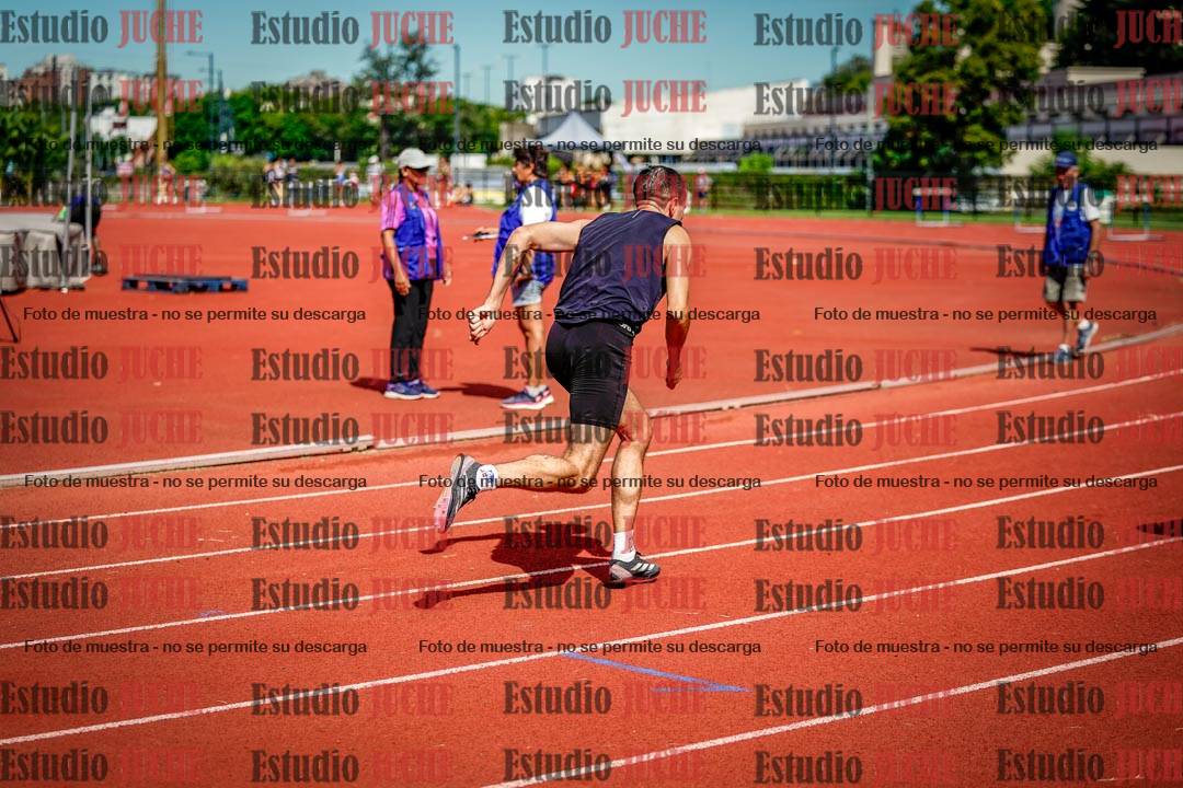 Fotos de los 400 m con vallas de varones