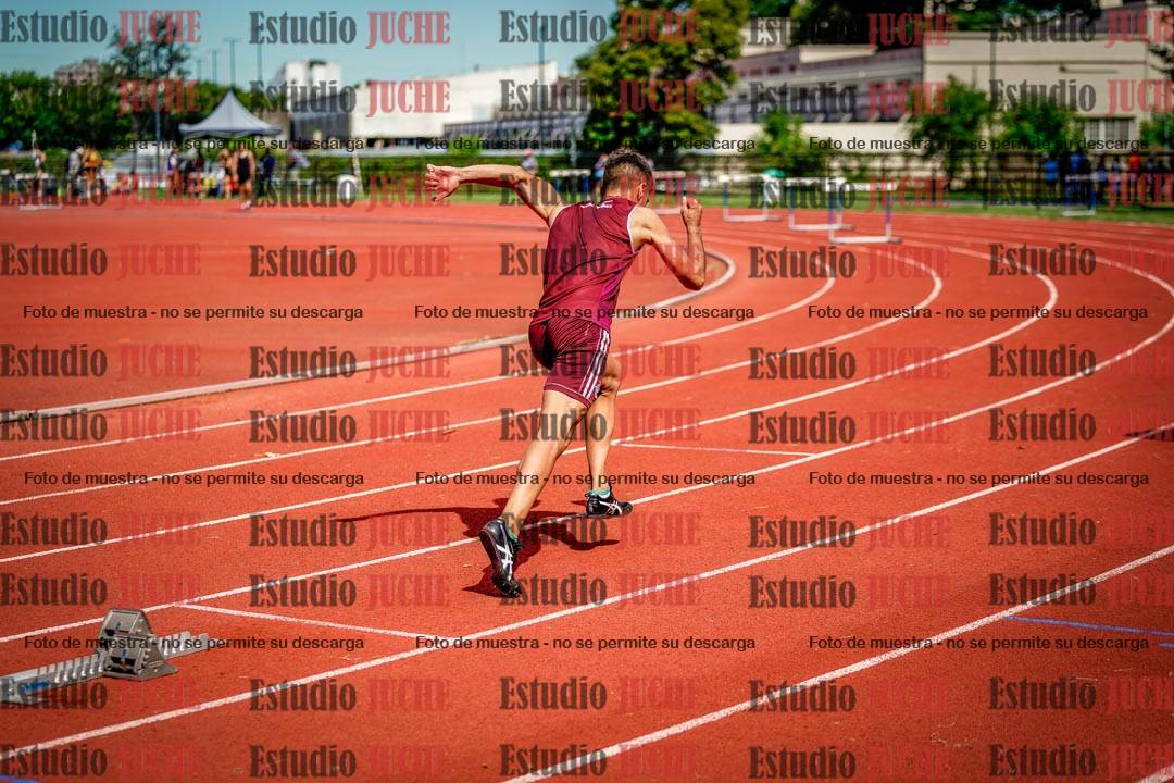 Fotos de los 400 m con vallas de varones