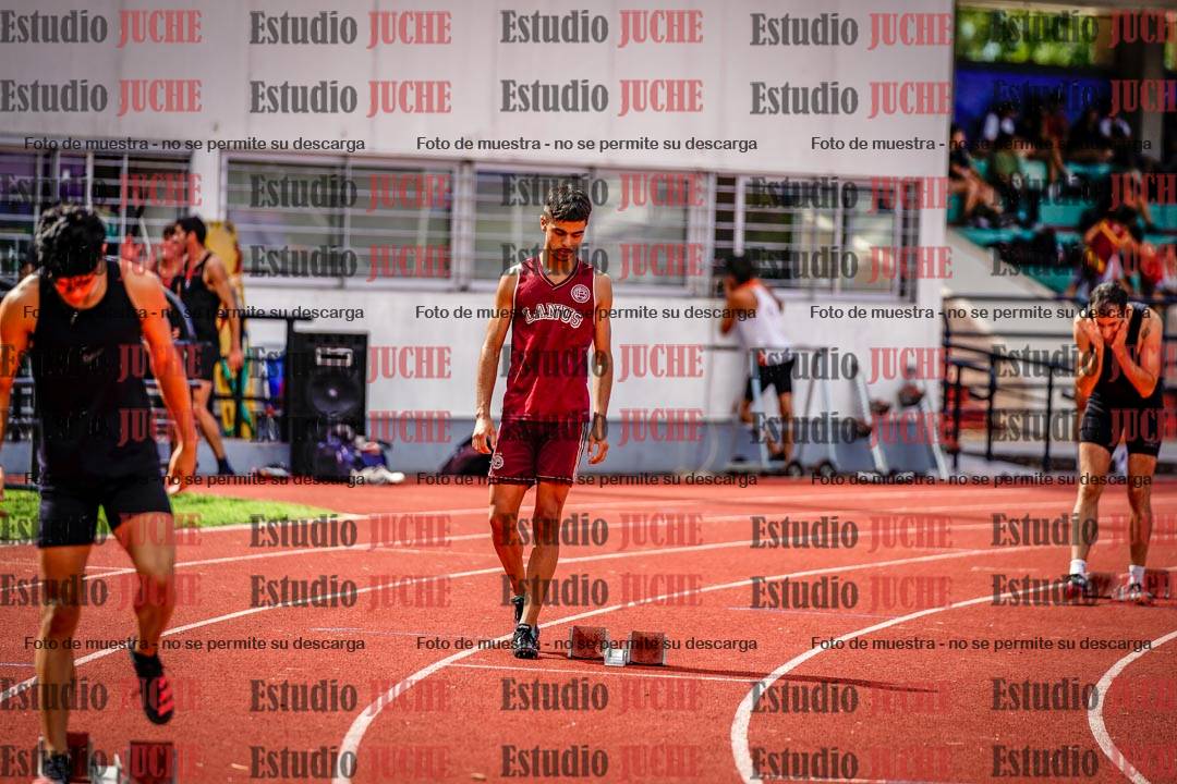 Fotos de los 400 m con vallas de varones