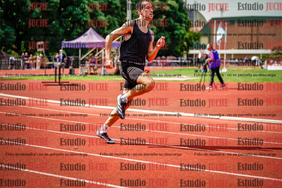 Fotos de los 400 m con vallas de varones